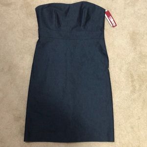 Strapless dress with built in bra